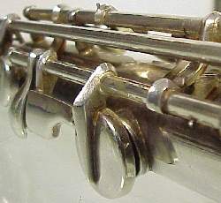 Opperman thumb mechanism